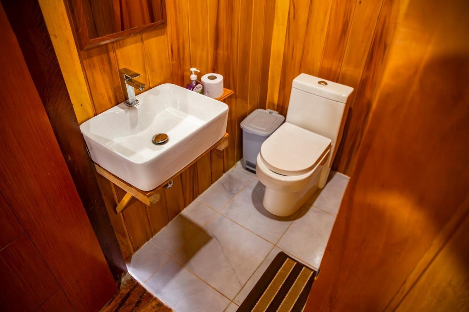 Tronco Tambopata Adventure Hotel Puerto Maldonado Eksteriør billede