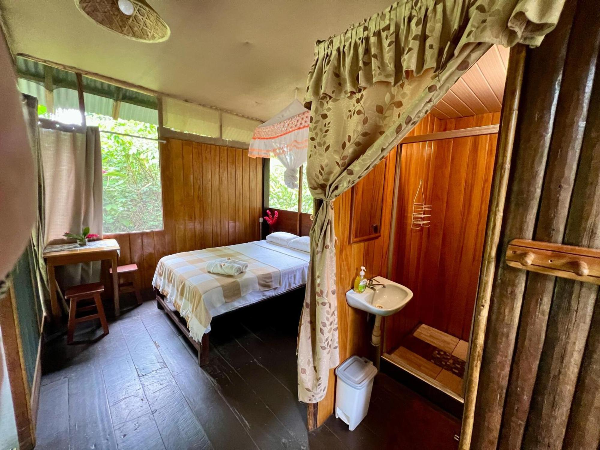 Tronco Tambopata Adventure Hotel Puerto Maldonado Eksteriør billede