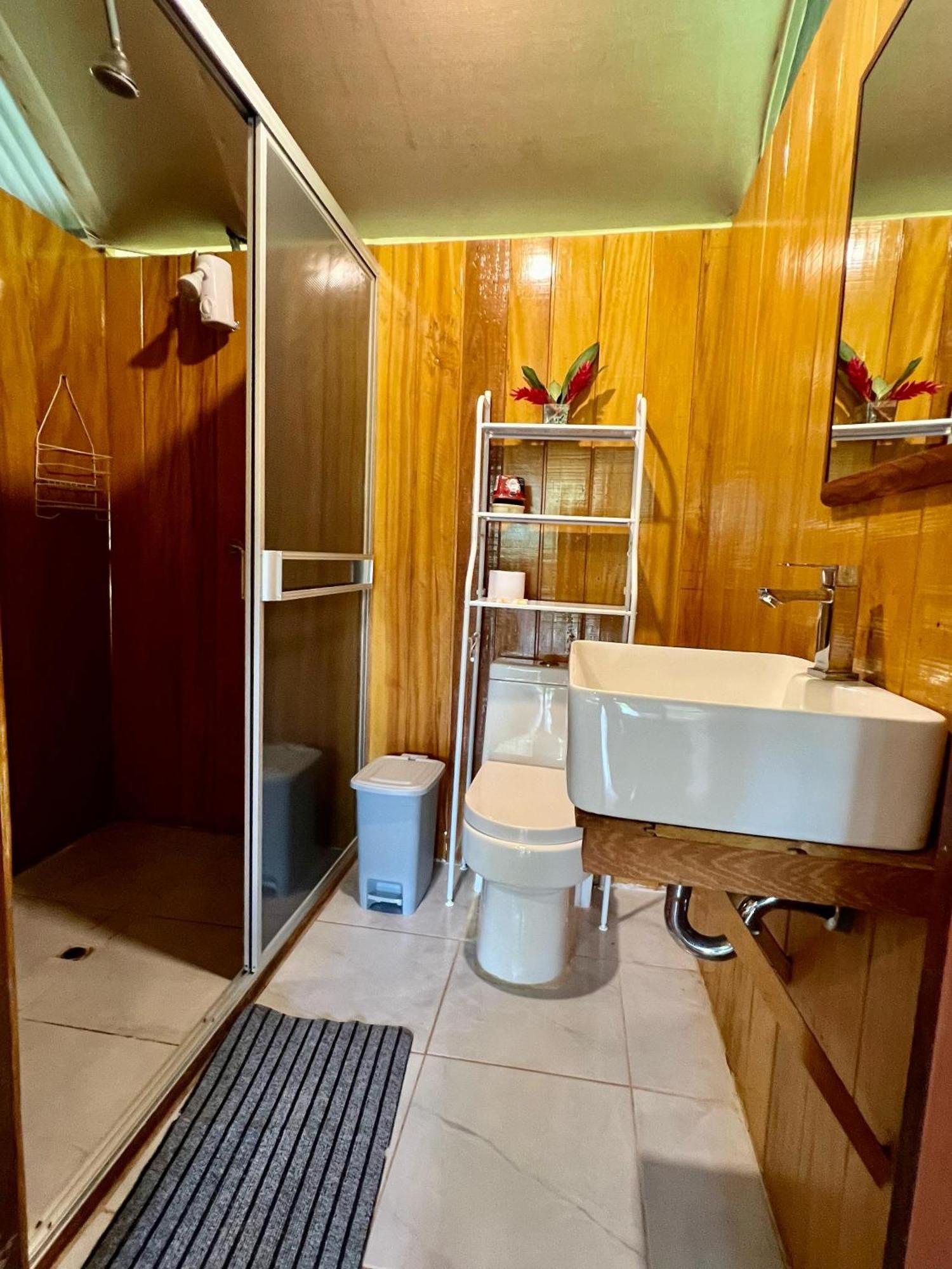 Tronco Tambopata Adventure Hotel Puerto Maldonado Eksteriør billede