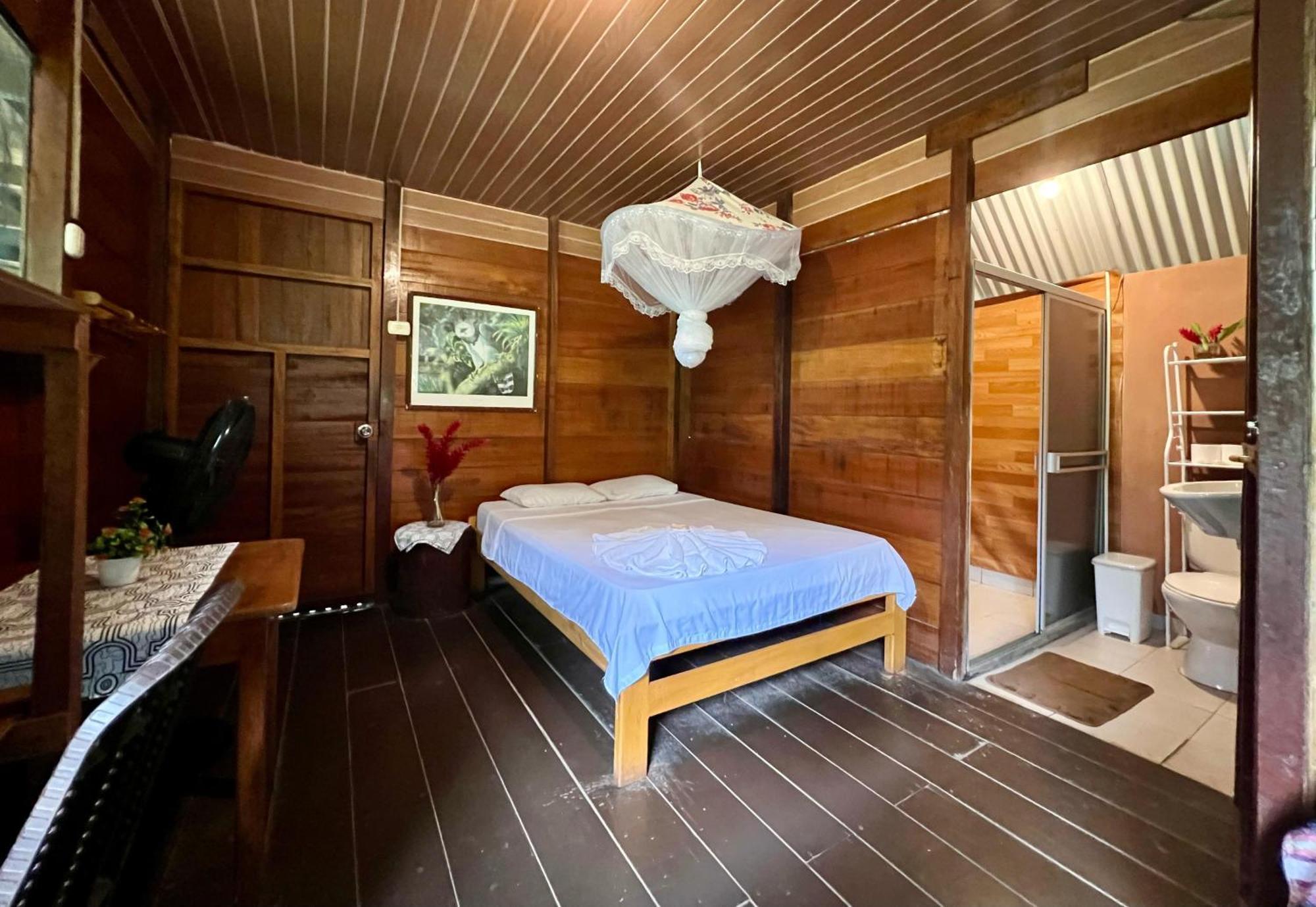 Tronco Tambopata Adventure Hotel Puerto Maldonado Eksteriør billede